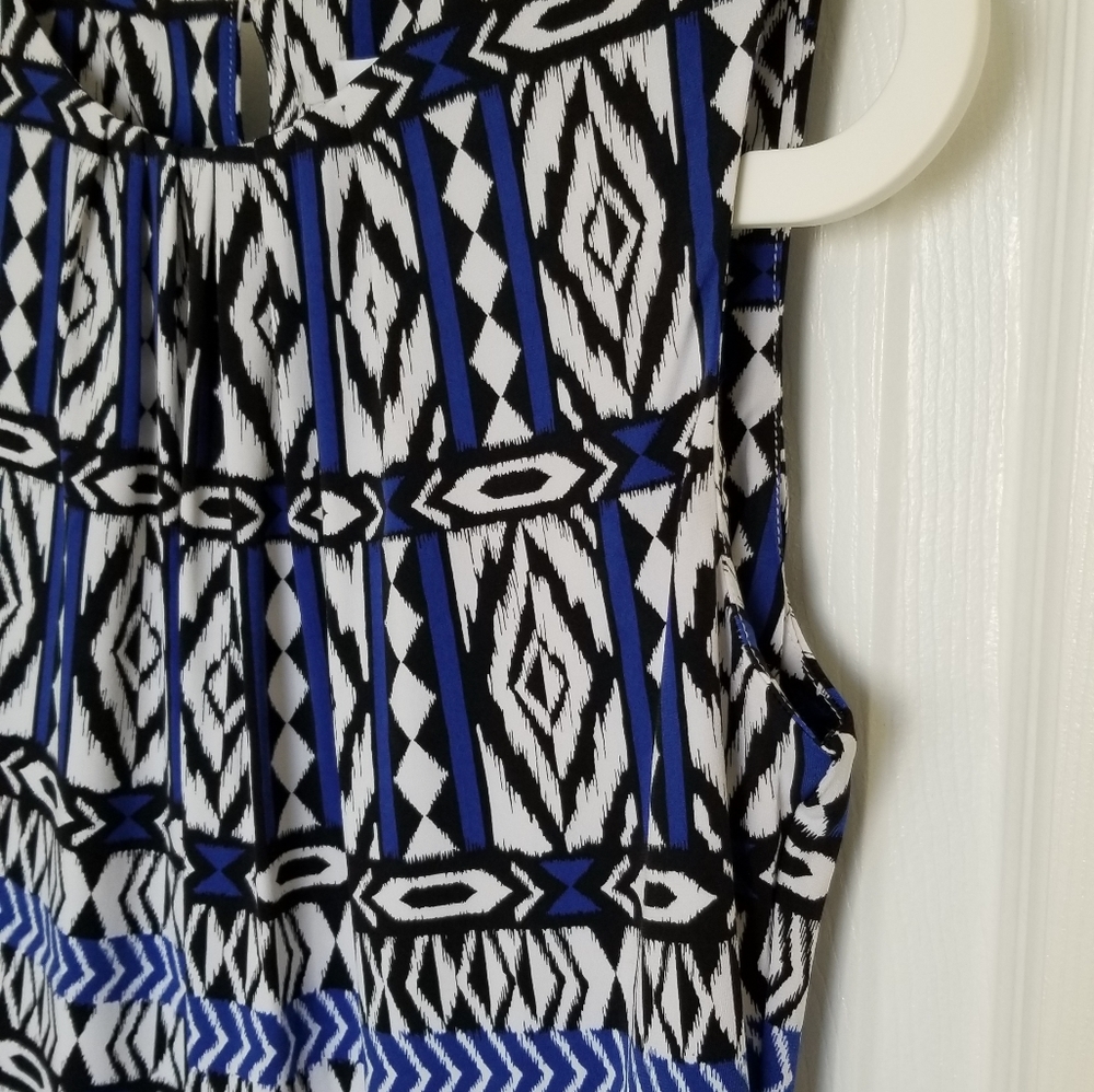 Calvin Klein Sleeveless Top - Picture 7 of 9